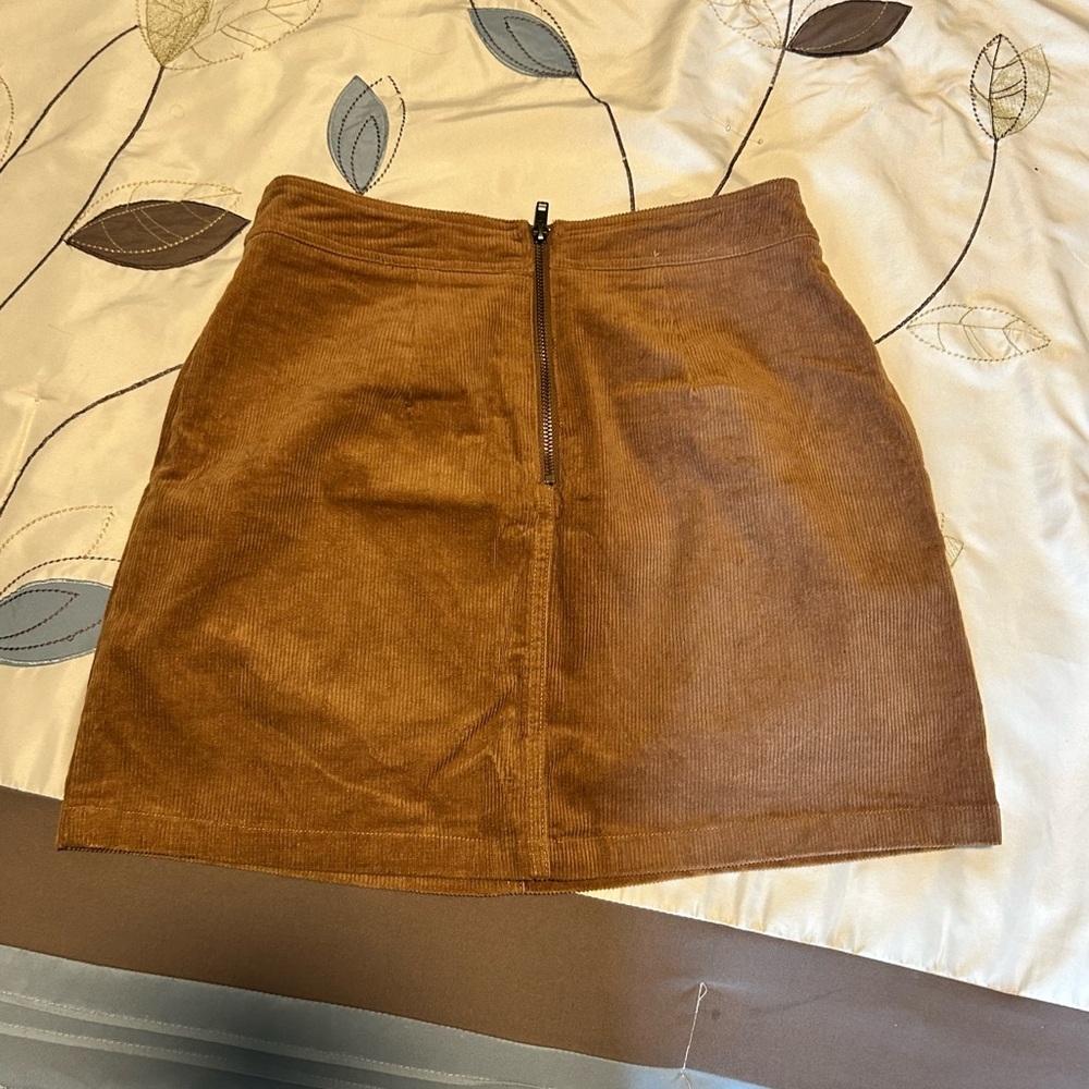 Brown corduroy skirt, size medium